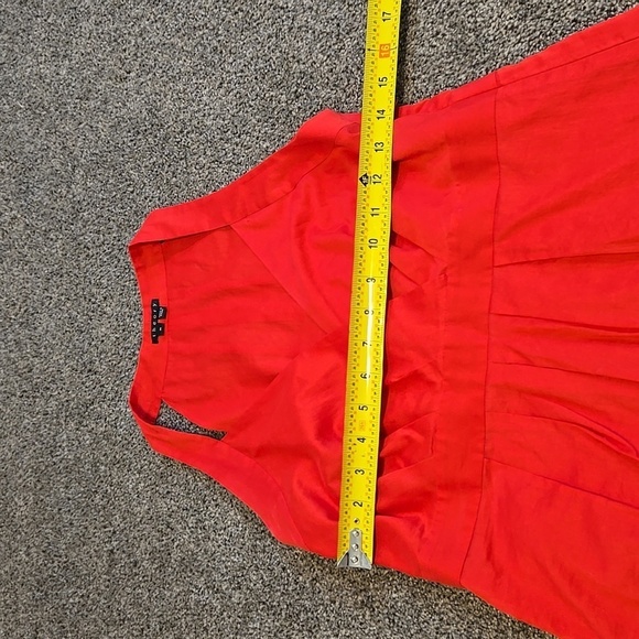 Theory Women Office V neck Sleeveless Top Blouse sz M - Picture 3 of 9